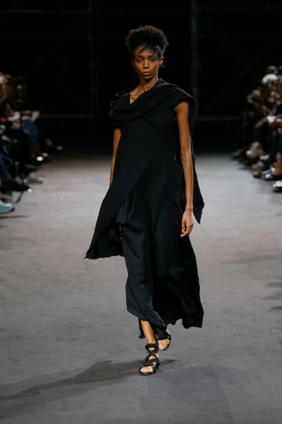 Look 7